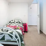 Isabella *